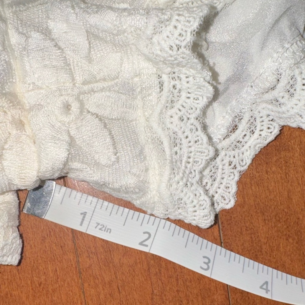 NWOT Monteau High Waist Embroidered Lace Shorts Ivory Small - Picture 4 of 7